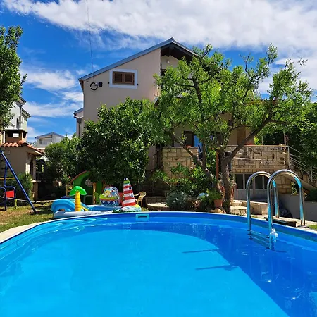 Artic Sveti Filip i Jakov