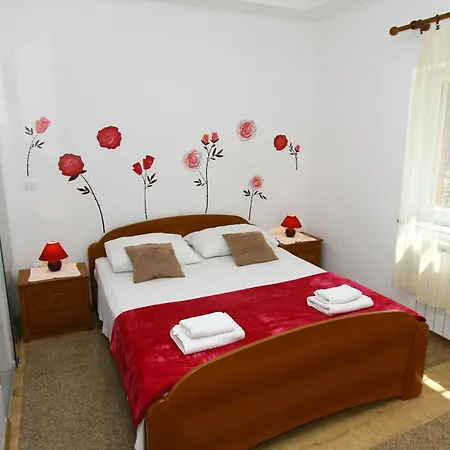 Artic Holiday home Sveti Filip i Jakov